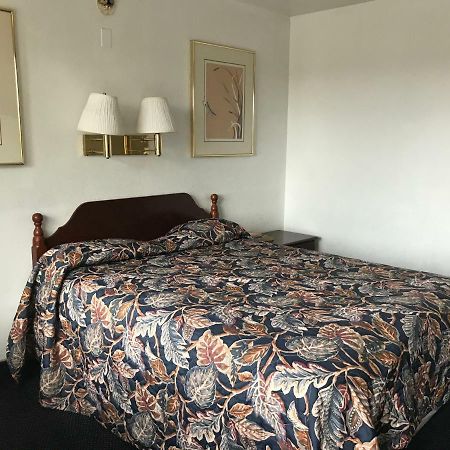 American Budget Inn And Suites-Modesto Luaran gambar