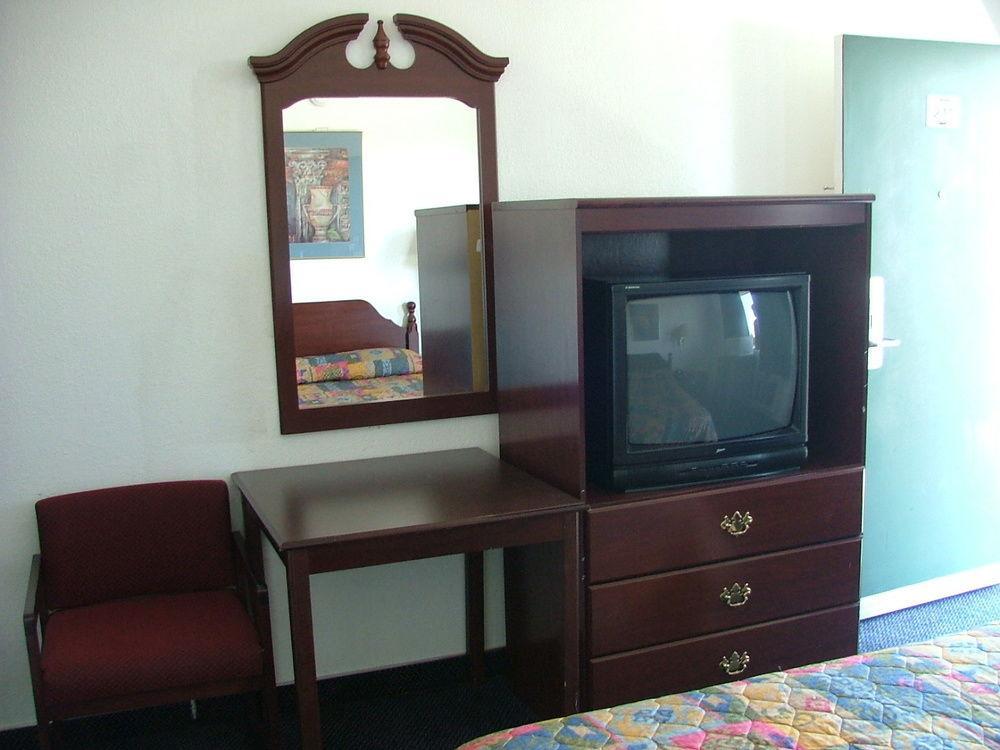 American Budget Inn And Suites-Modesto Luaran gambar